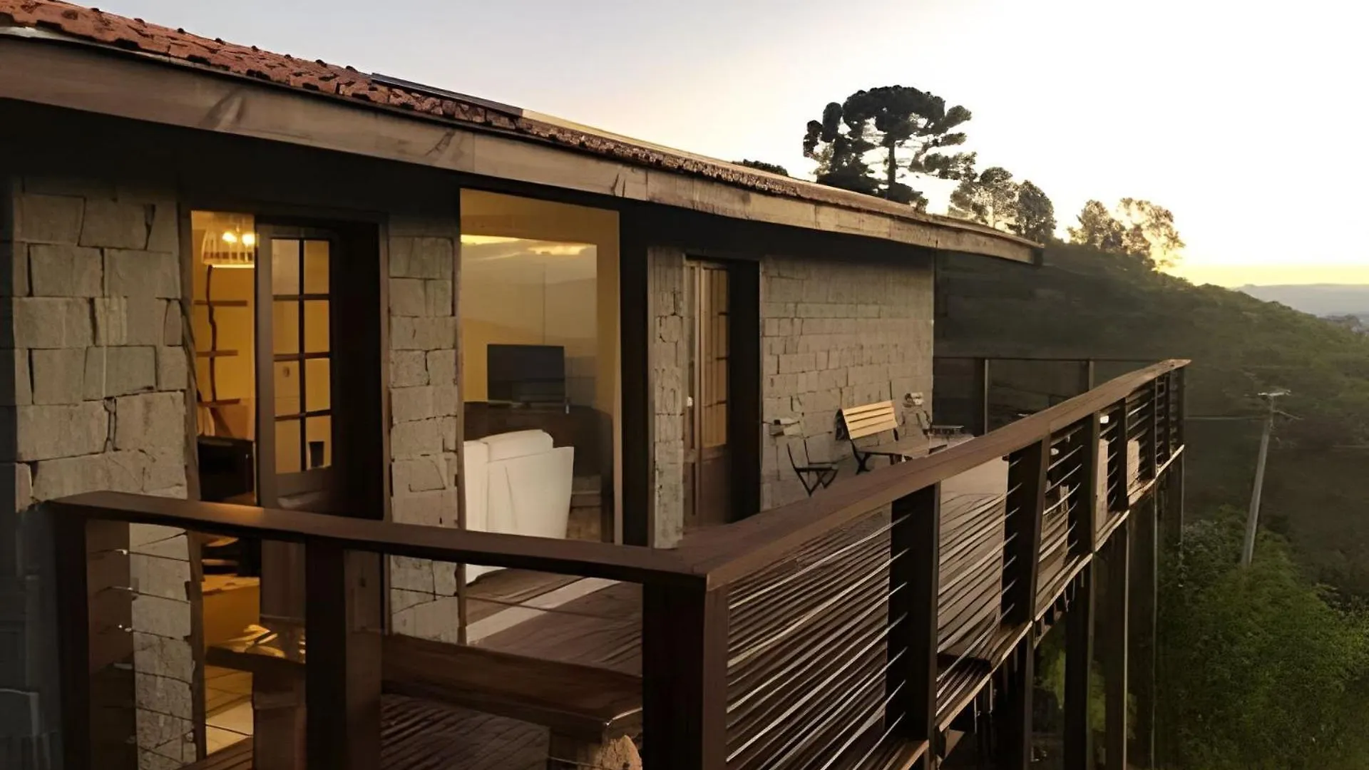 Casa De Pedra, Charme E Conforto Campos do Jordao 0*,  Brazil